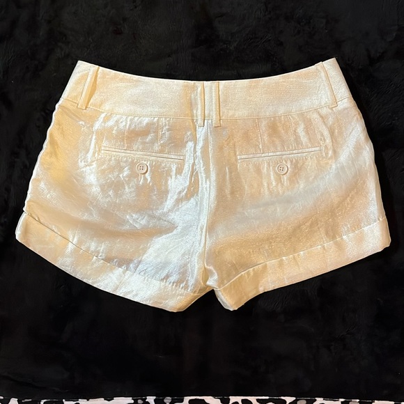 Express Short Shorts Crème SIZE 2 - Picture 2 of 8